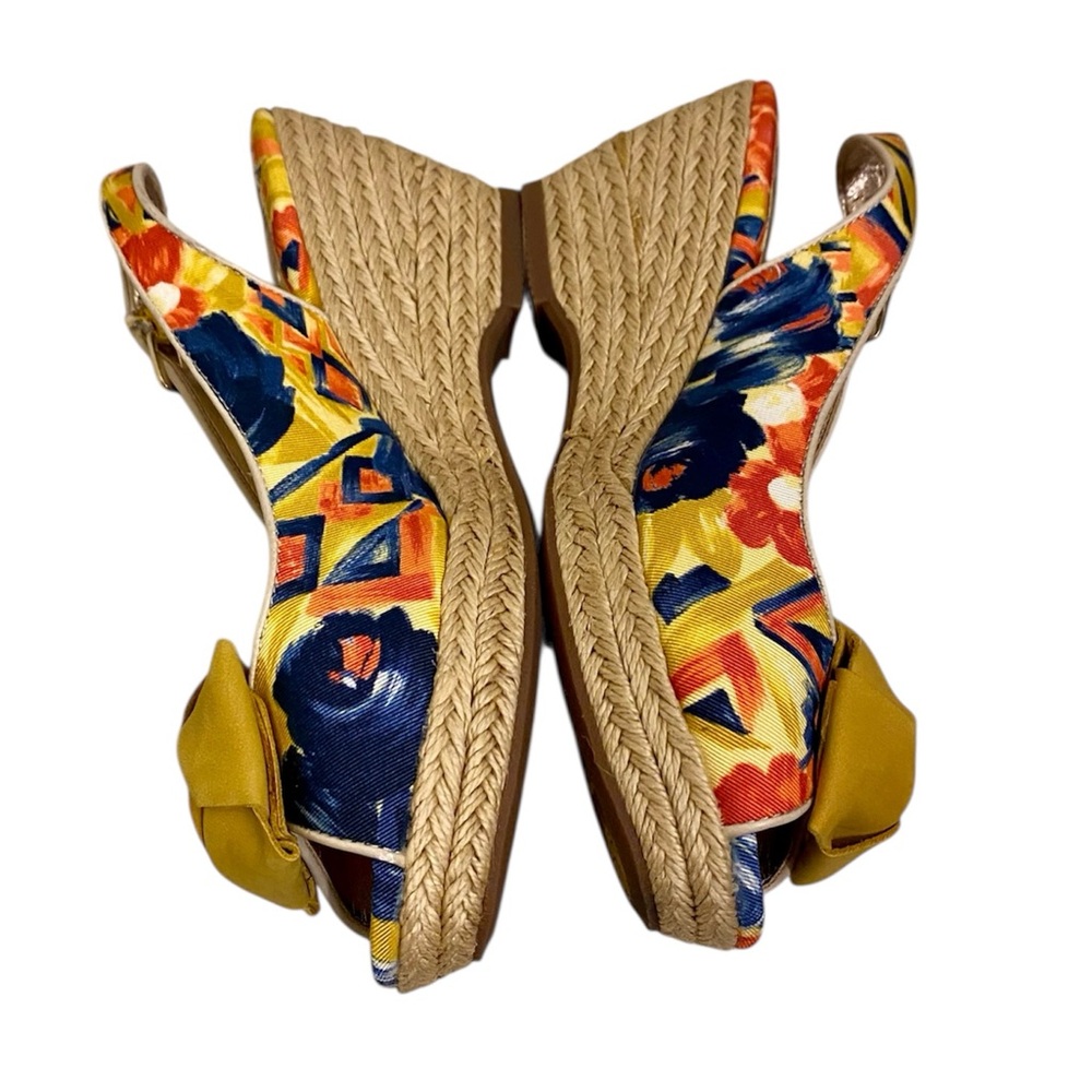 SOFFT COLORFUL PLATFORM WEDGE SANDALS WITH FLOWERS SIZE 7.5 COMFORT HEELS FUN! - Picture 9 of 16